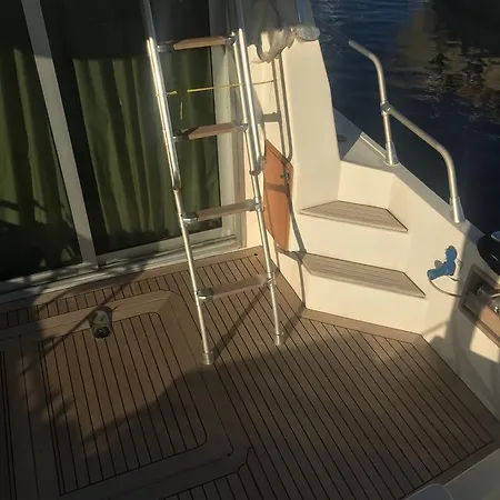 Frühstückspension Malbicas Boat *